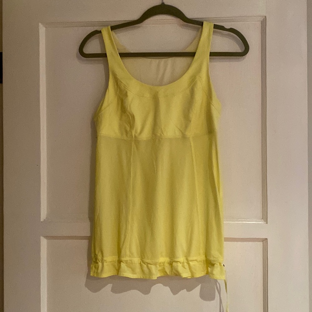 Lululemon yellow top - size small